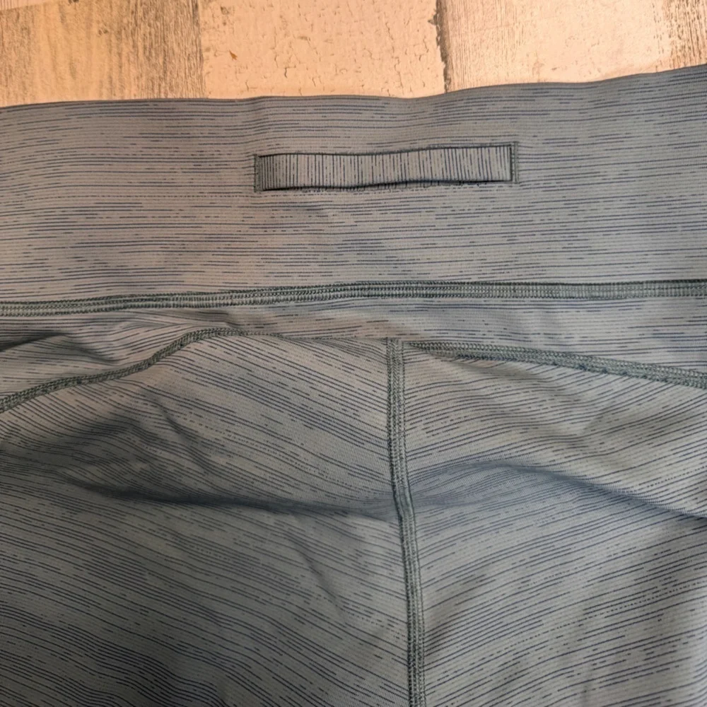 Outdoor Voices Tech Sweat 3/4 Leggings Slate Blue XL